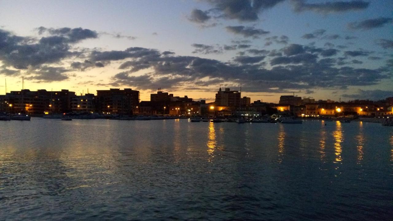 La Casa Dei Sogni Bed & Breakfast Syracuse ภายนอก รูปภาพ